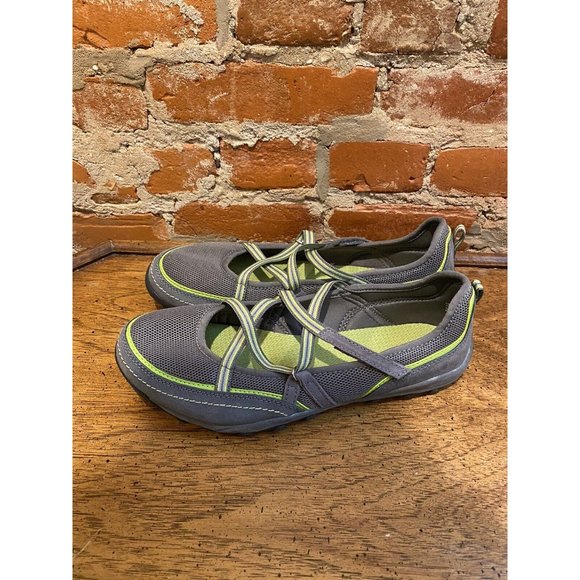 Croft & Barrow Barefoot Design Gray & Green Mesh Strappy Ballet Flats Size 11 M - Picture 2 of 5